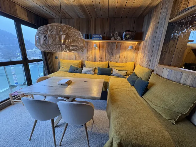 EUR501 / 2 habitaciones / 6 personas